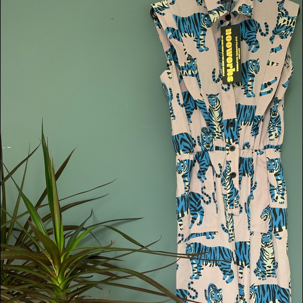 NWT Nooworks Julia Jumpsuit in Blue Tigers SZ M